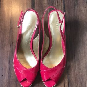Liz Claiborne hot pink heels. Leather. Size 8.